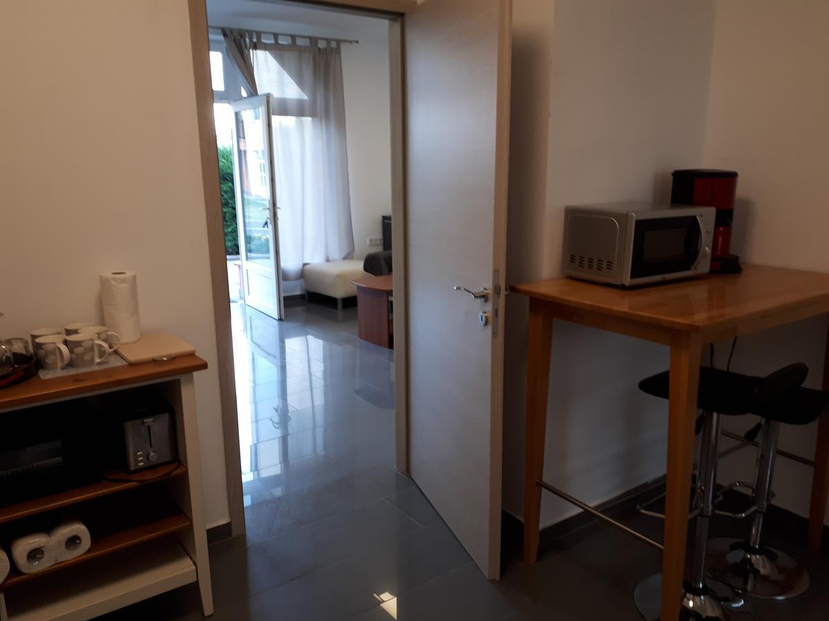 Kertvarosi Apartman II Tiszaújváros Exterior foto